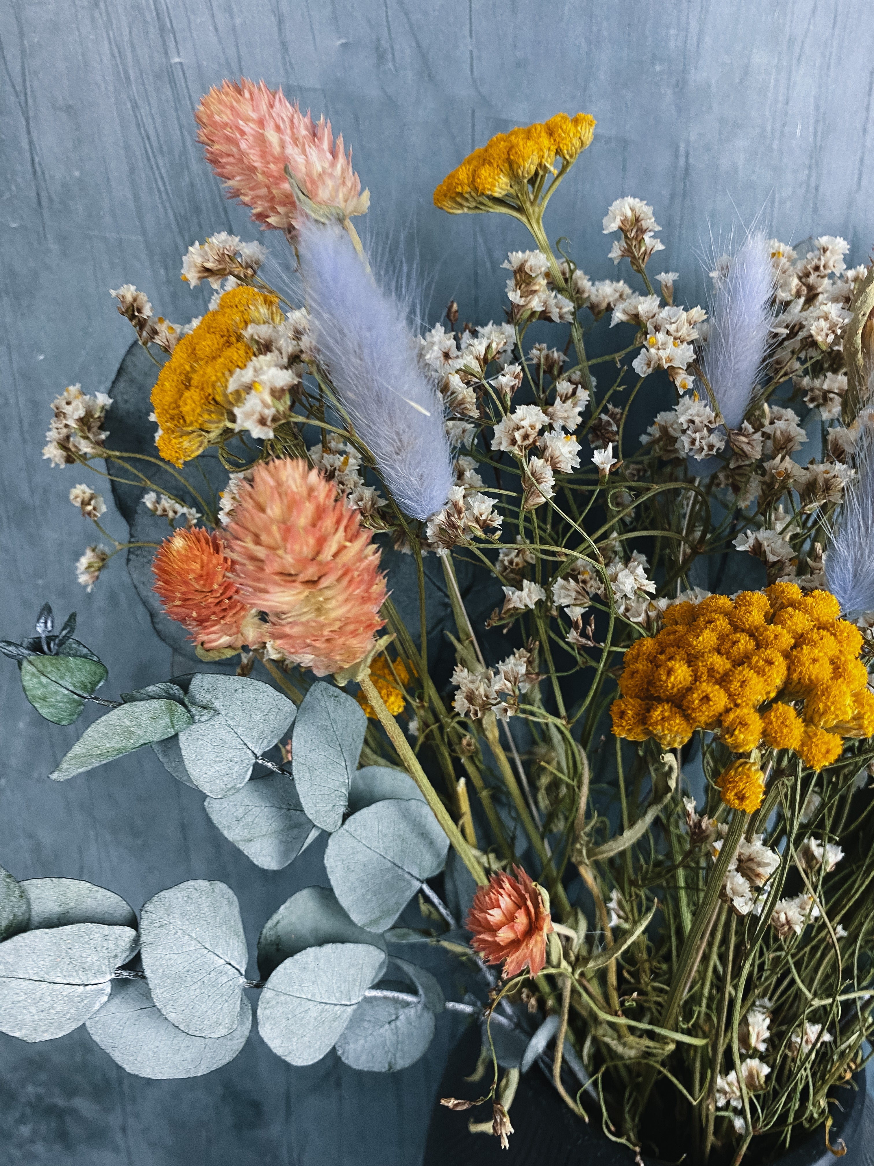 Anais letterbox dried flowers